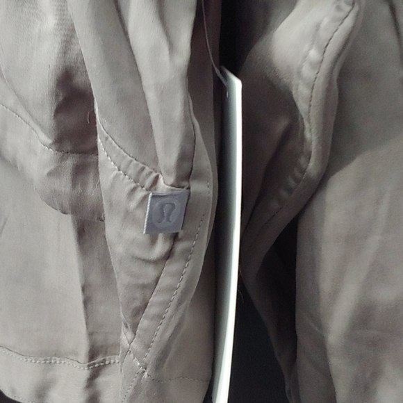 NWT Lululemon City Stroll Hoodie - Picture 9 of 10